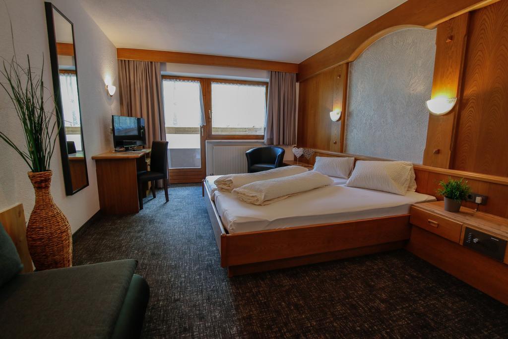 Hotel Tia Apart Каунертал Стая снимка